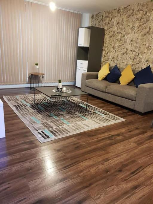 Luxury 9Ine Beautiful Bull Ring Apartment Free Parking Birmingham Luaran gambar