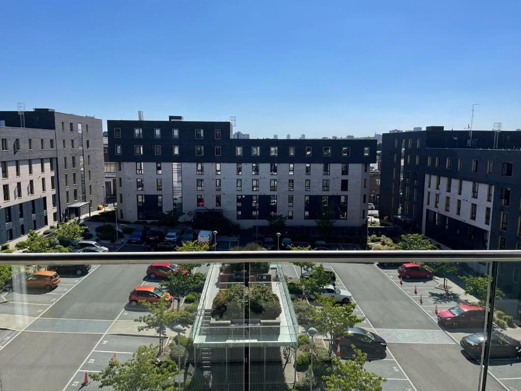 Luxury 9Ine Beautiful Bull Ring Apartment Free Parking Birmingham Luaran gambar