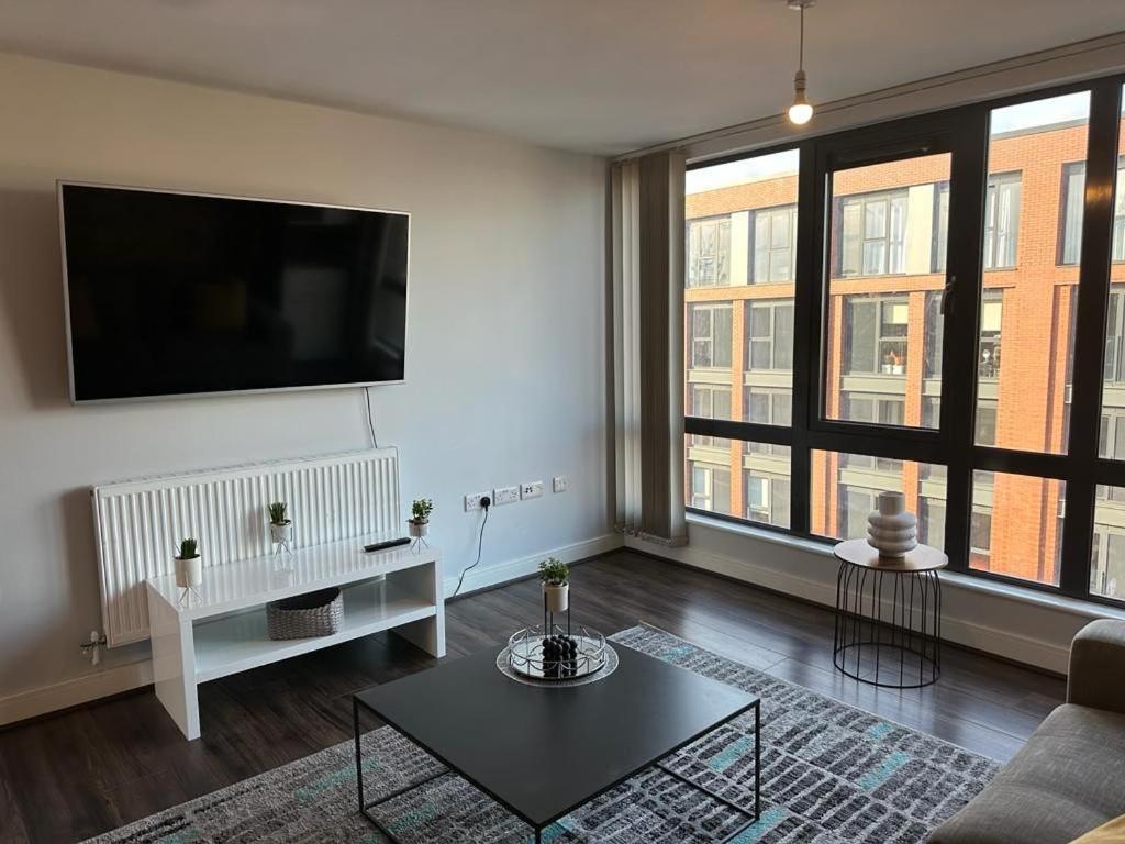 Luxury 9Ine Beautiful Bull Ring Apartment Free Parking Birmingham Luaran gambar