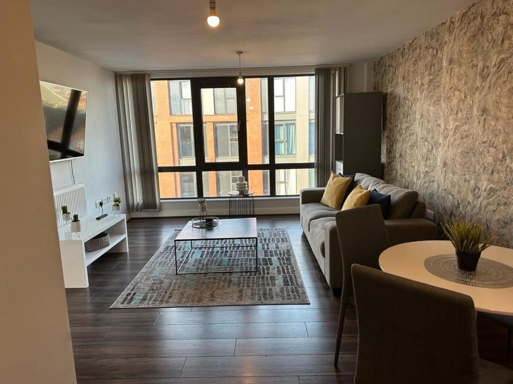 Luxury 9Ine Beautiful Bull Ring Apartment Free Parking Birmingham Luaran gambar